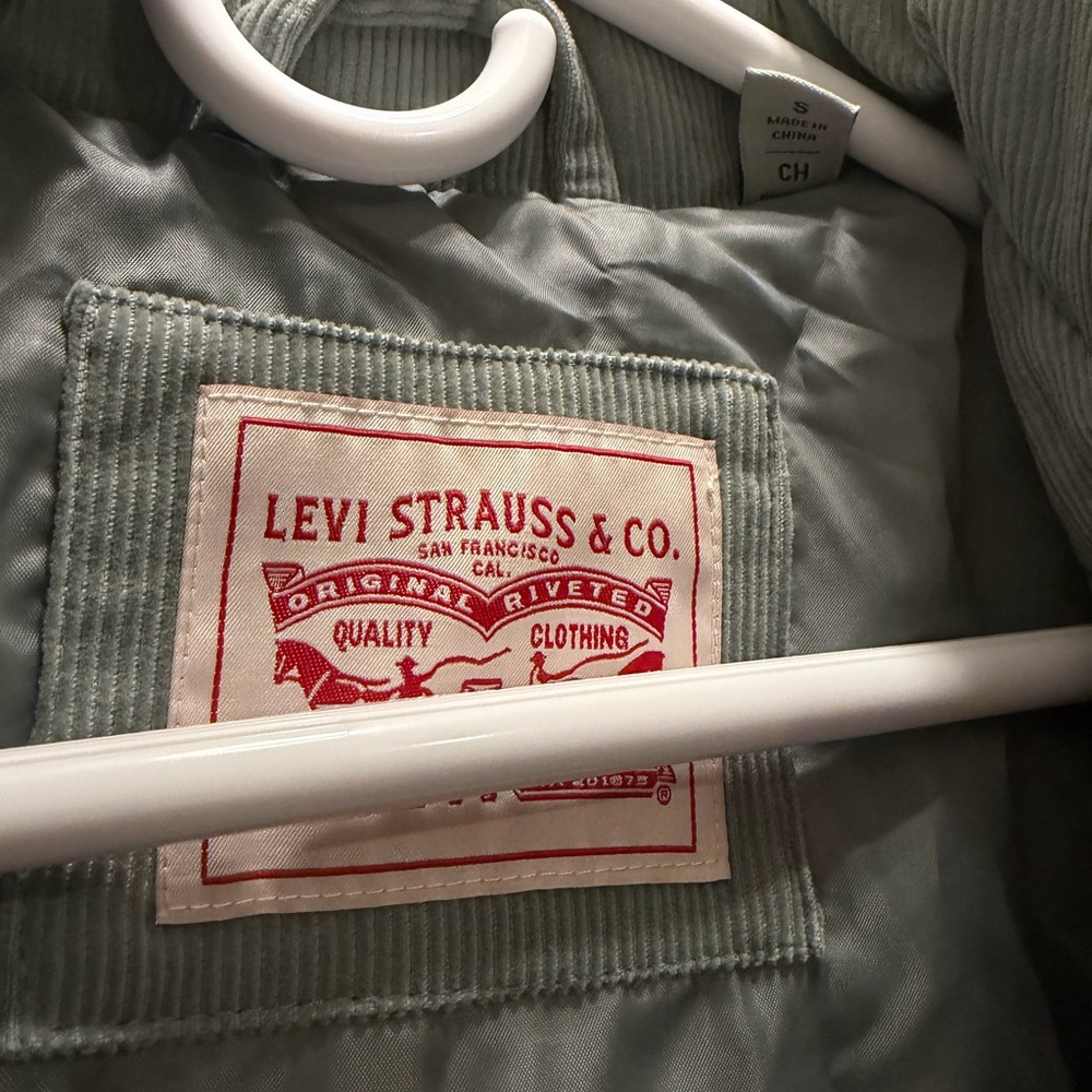 Levi’s Women Corduroy Jacket - Blue - Picture 3 of 4